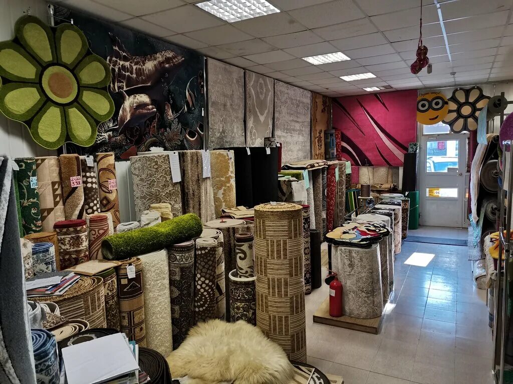 ковры на юго западном рынке воронеж. воронежские ковры. ковровой воронеж. ковровой воронеж. ковры на рынке.