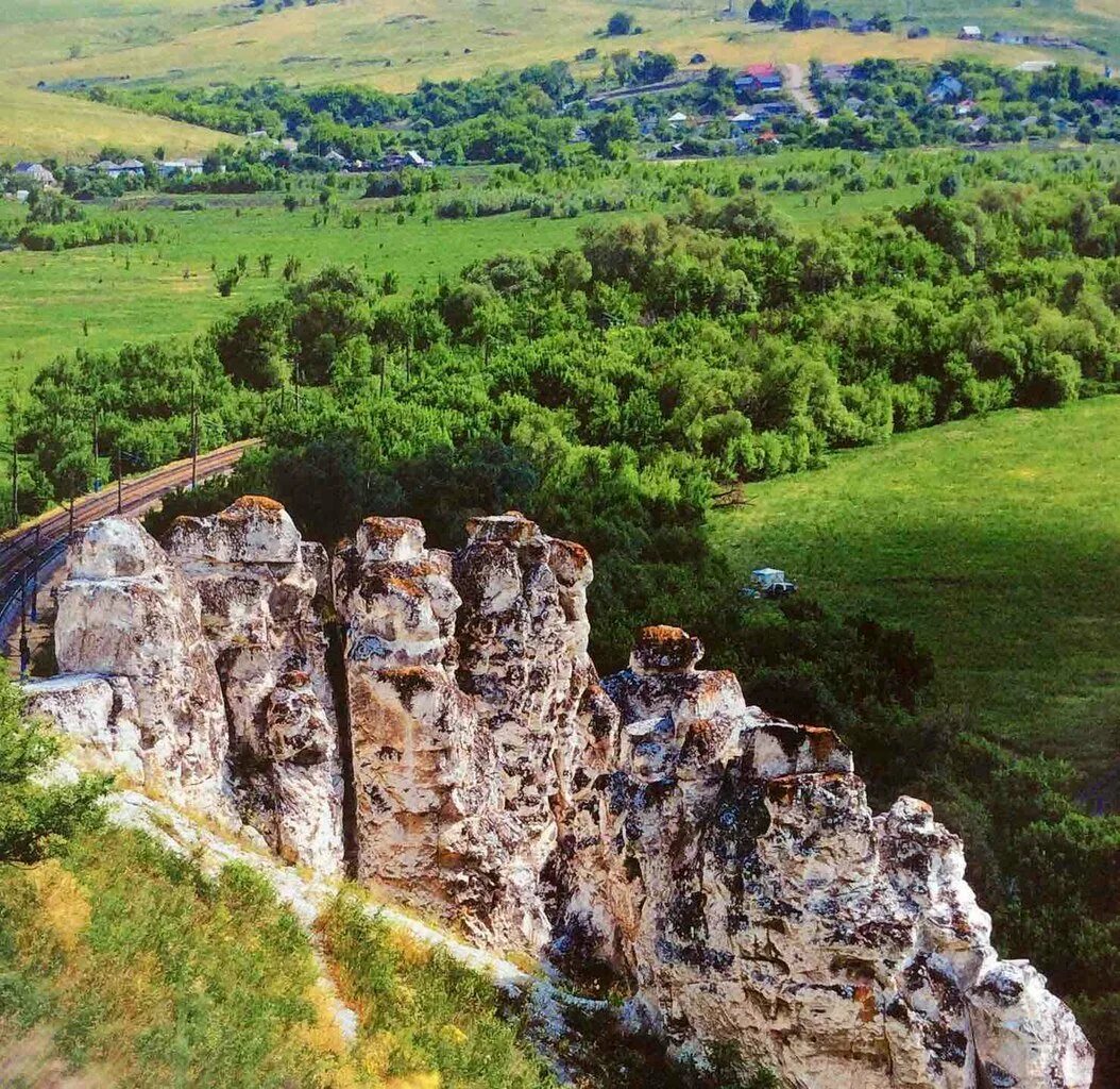 Дивногорье каньон. Зайцевские скалы Ростовская область. Куйбышево скалы Ростовская область. Дивногорье Ростов на Дону.