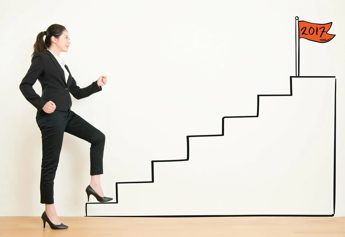 Первые шаги ступенька. Карьера лестница. Человек поднимается по ступеням. Подниматься по карьерной лестнице. Человек поднимается по карьерной лестнице.