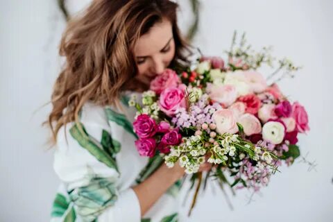 How to Choose a Wedding Florist in 5 Simple Steps Wedding Spot Blog.