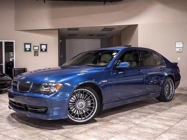 Alpina blue. Alpina b7 2020. Bmw alpina b7 2022. Bmw 7 alpina b7. Bmw alpina b7 g12.