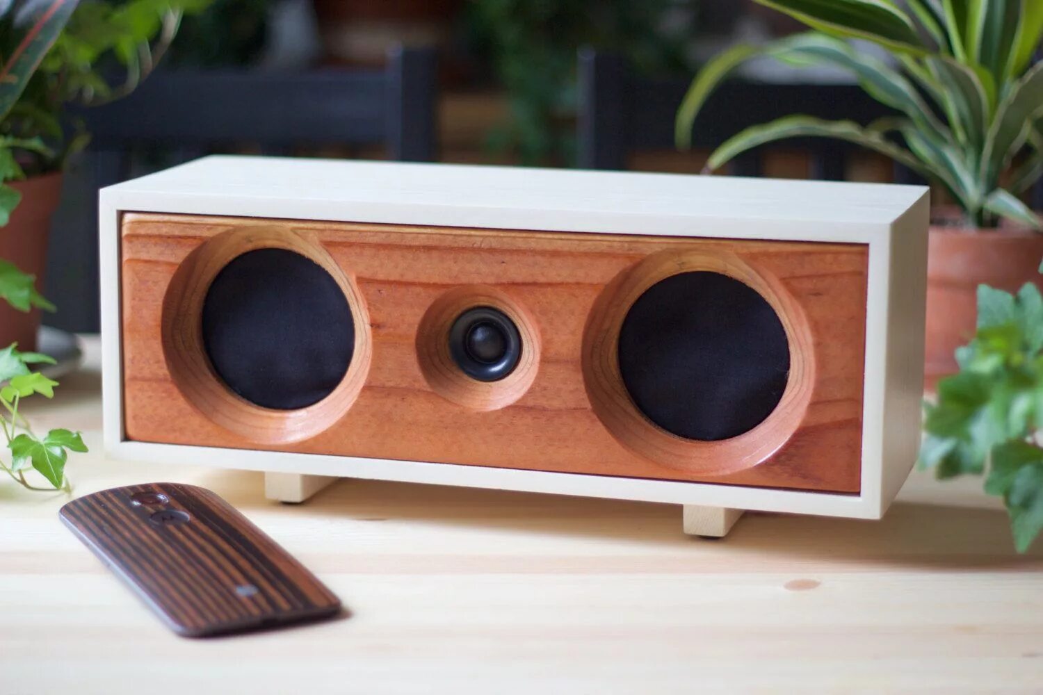 Колонки дерева значений. Wooden speaker колонка. diy блютуз колонка. блютуз колонка boombox. колонки из дерева.