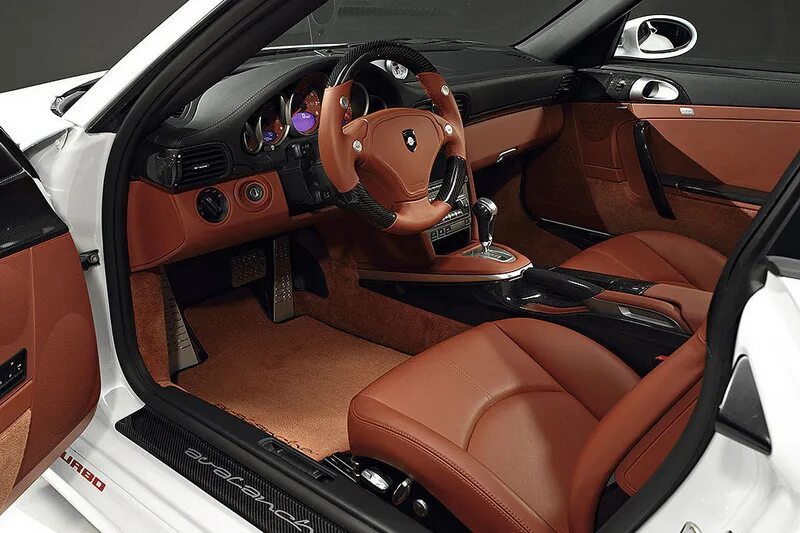 Тюнинг салона мерседес s430. Bmw x5 hamann salon. Maserati quattroporte interior. Чем можно внутри машины. Салон бентли алькантара.