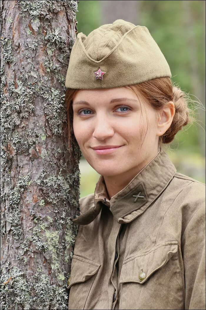 Комелькова а зори. Комелькова а зори. Комелькова а зори. А зори здесь тихие 2015 женя комелькова. Анастасия микульчина а зори здесь тихие.