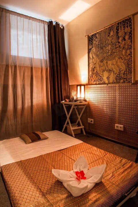 Клуб пегас братиславская. Массажные салоны братиславская. Массажный салон паутина рязань. Элитный массажный салон. Пегас массажный салон.