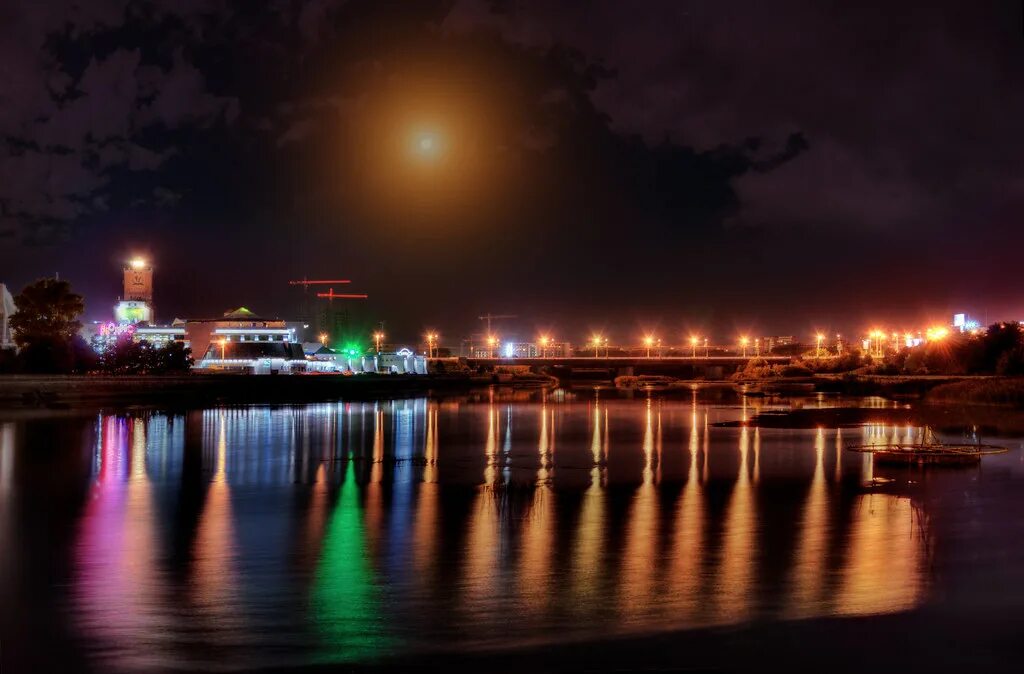 Троицк наукоград. Ночной город троицк челябинская. Ночной город троицк челябинская область. Ночной город троицк. Троицк наукоград.