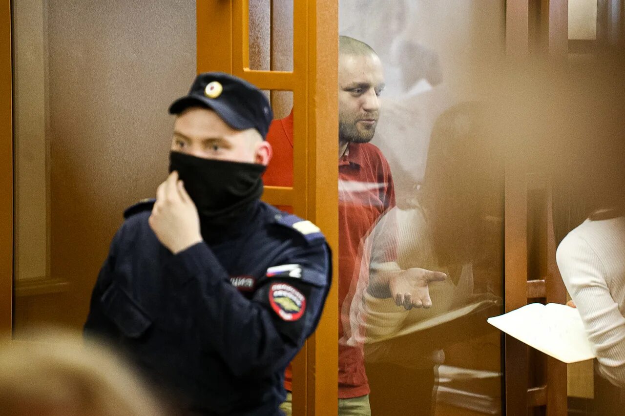 Королев обвинение. Обвинение фото. депутаты спб. доказательства вины.