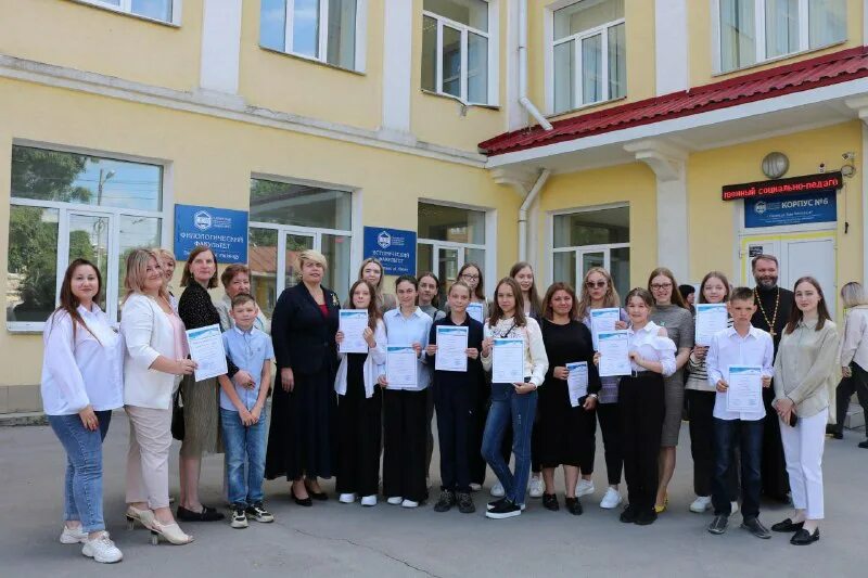 Сгспу открытие филологический факультет. Университеты самары сгспу. Корпус на льва толстого сгспу. Семинары о географии. Филологический факультет сгспу самара.