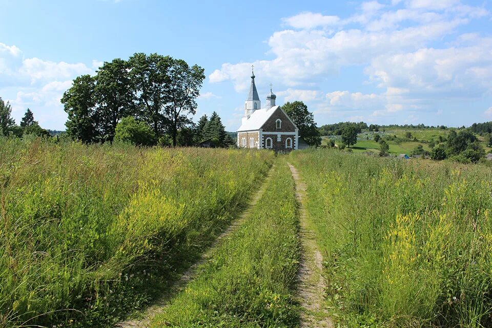 Белкрай. Беларусь Гродненская область Крево. Церковь в селе Крево на карте.