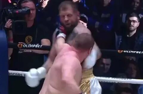 Дацик емельяненко бой