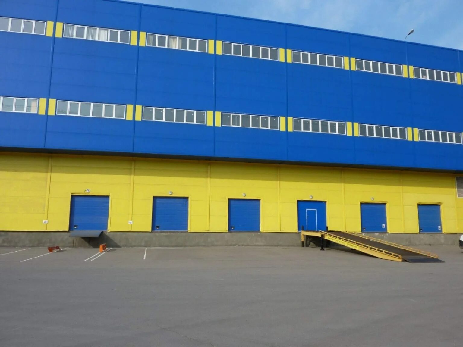 Адмирала корнилова, д 61 складской комплекс. Производственно складские помещения. Складской комплекс. Складское помещение. Производственное помещение.