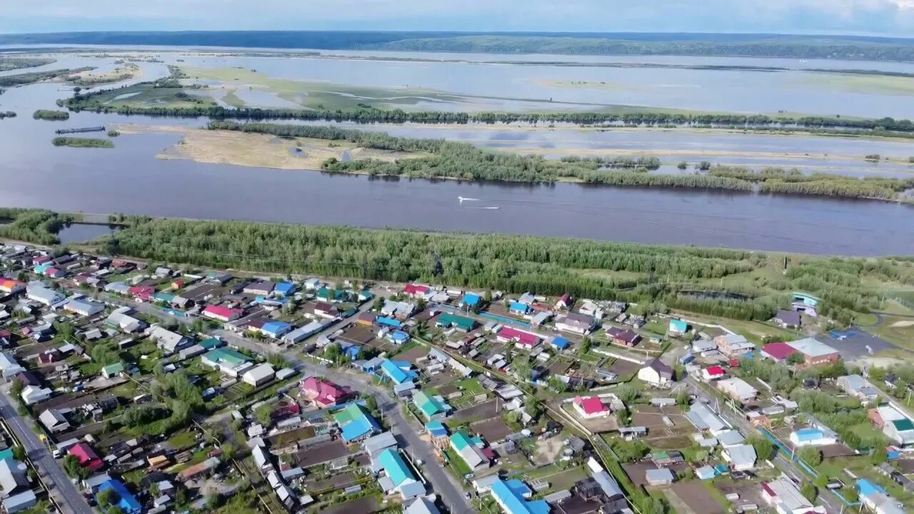 Поселок октябрьский тюменская область. Поселок Приобье ХМАО. Приобье Октябрьский район ХМАО. Поселок Приобье Октябрьский район Тюменская область. Посёлок Березово ХМАО.