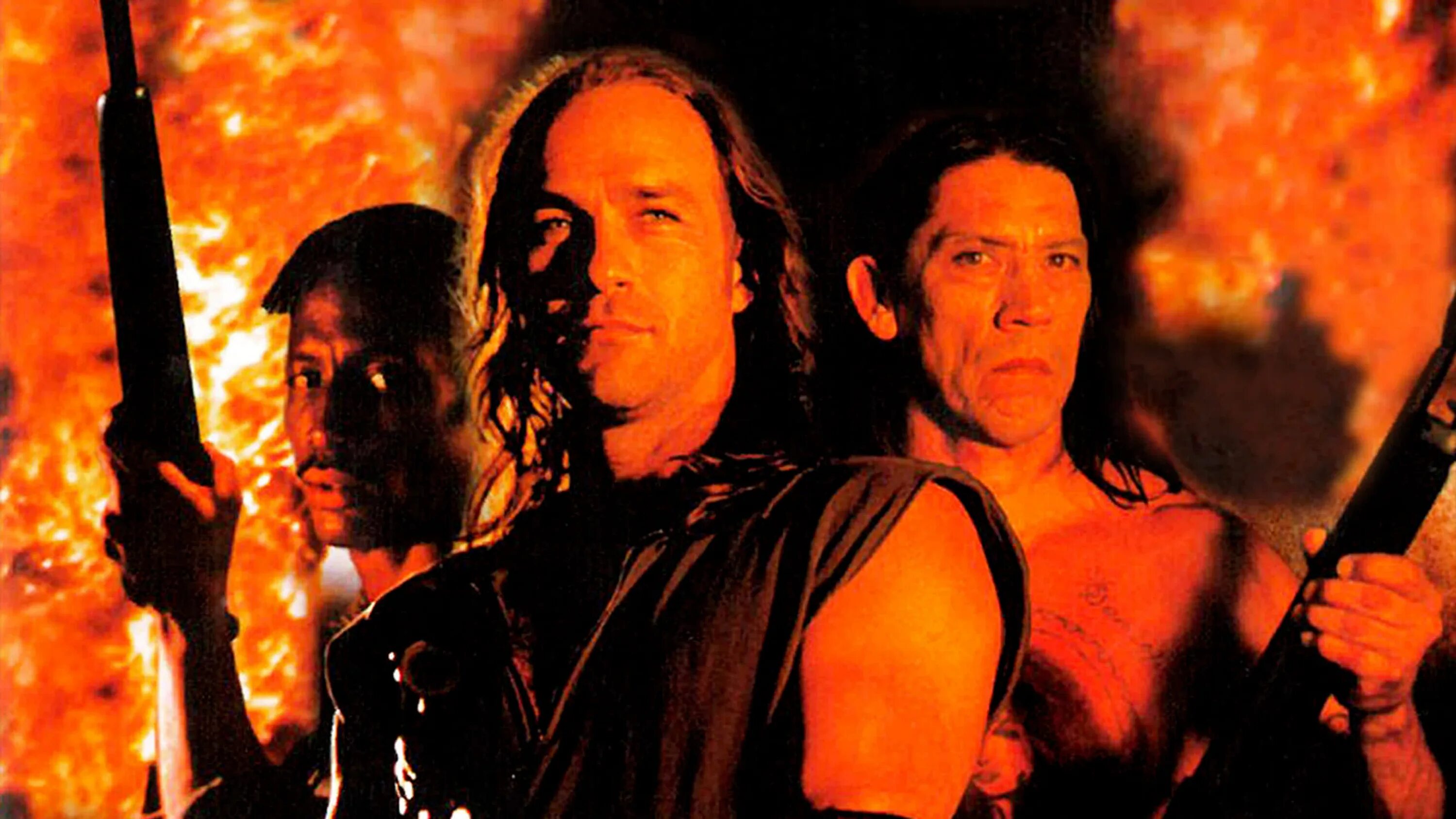 Под огнем фильм 1998 микки рурк. Микки рурк под огнем 1998. Под огнем 1998. Микки рурк 1998. Микки рурк под огнем.