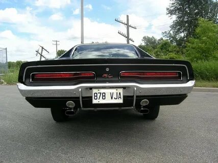 Charger r t