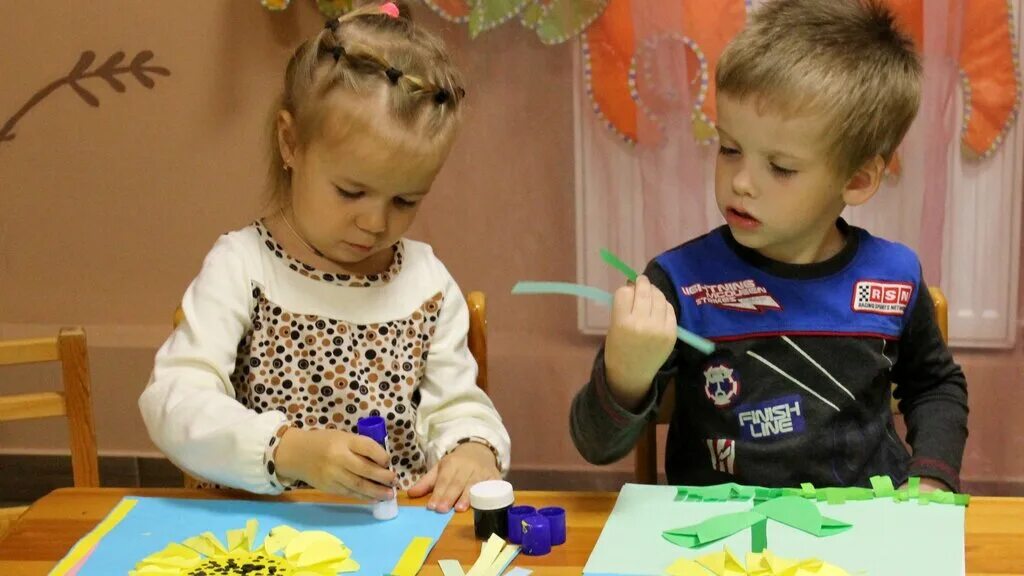 Центр развития ребенка санкт петербурга. Детская школа стартум логотип. Кабинет марии монтессори. Детские центры развития. Центр развития ребенка санкт петербурга.