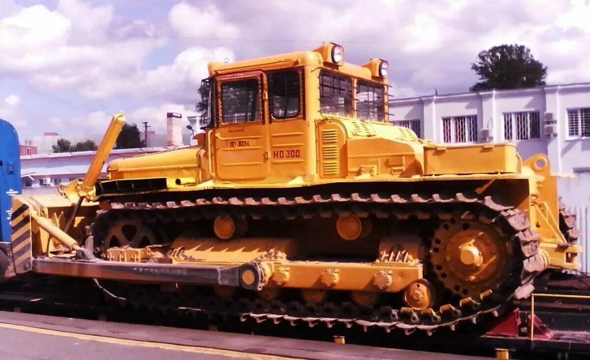 Дэт-250 трактор. Советский бульдозер дэт 250. Дэт-250 трактор. Дэт-250 трактор. Дизель электрический трактор дэт 250.