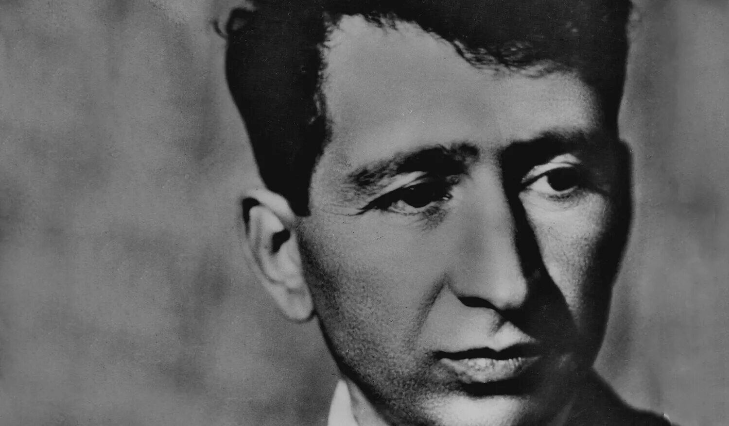 Егише чаренц. Егише чаренц поэты армении. егише чаренц поэт. чаренц сарьян.