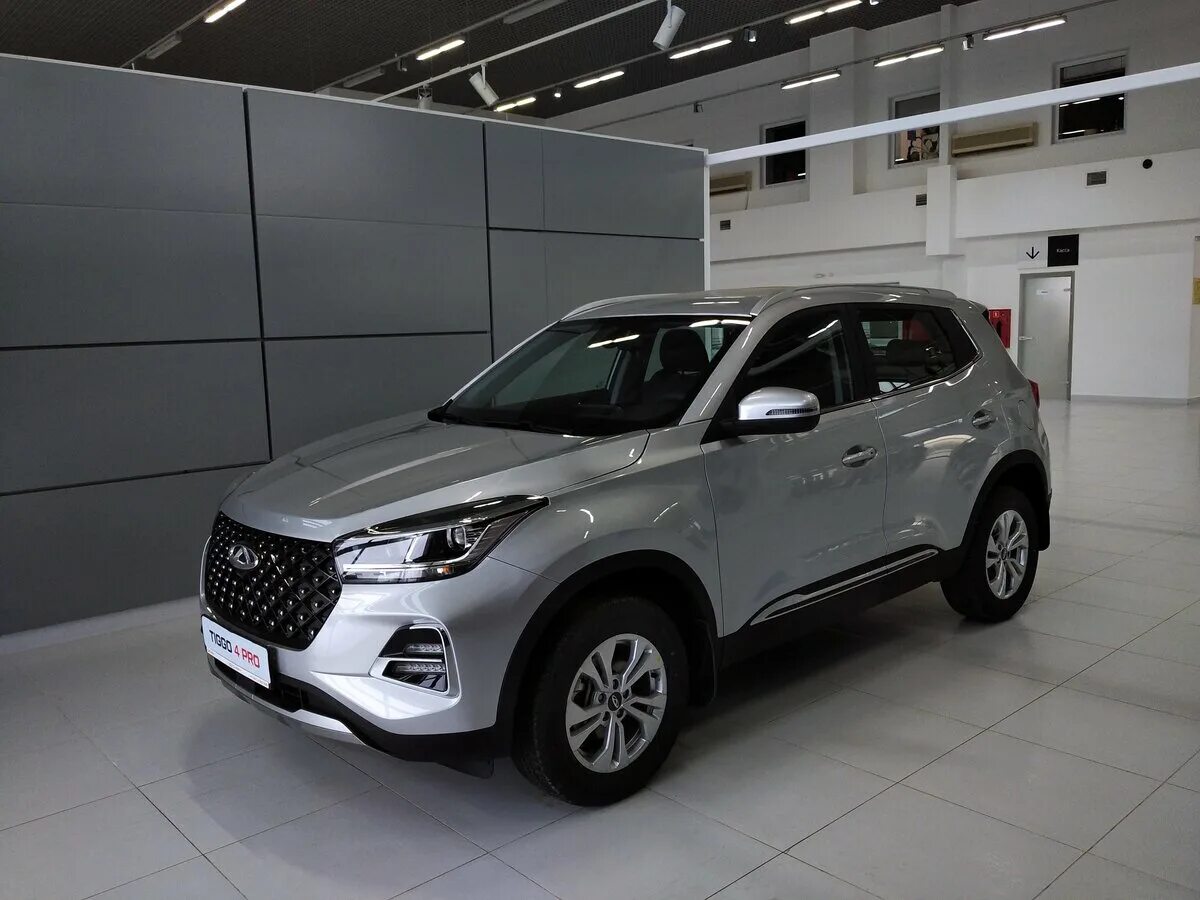 Допы у дилера. Чери кимо голубая. Озон авто. Чери озон. Chery e5 2023.