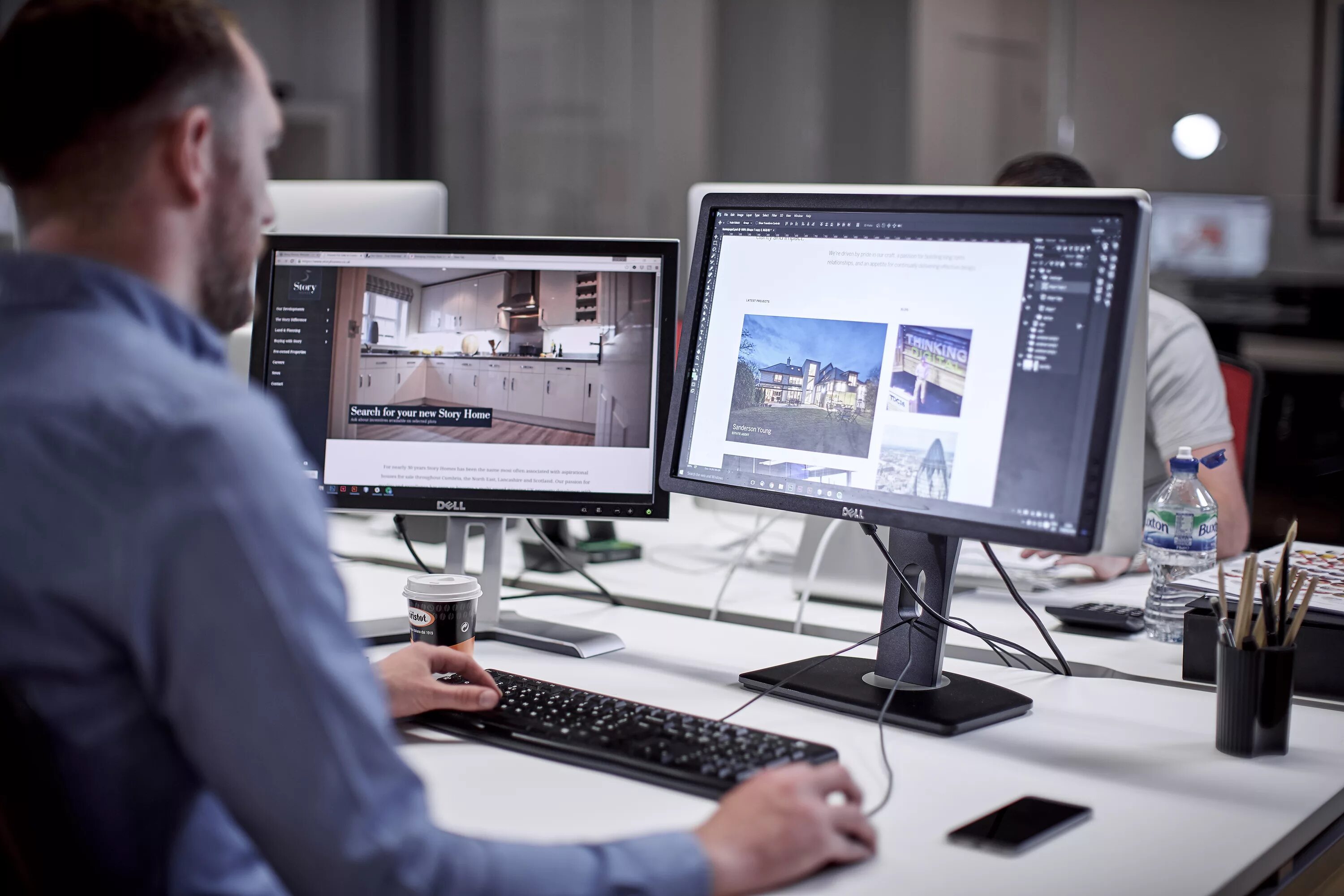 Web designer. Разработчик сайтов. диджитал дизайнер. web дизайнер верстальщик. компьютерный верстальщик.