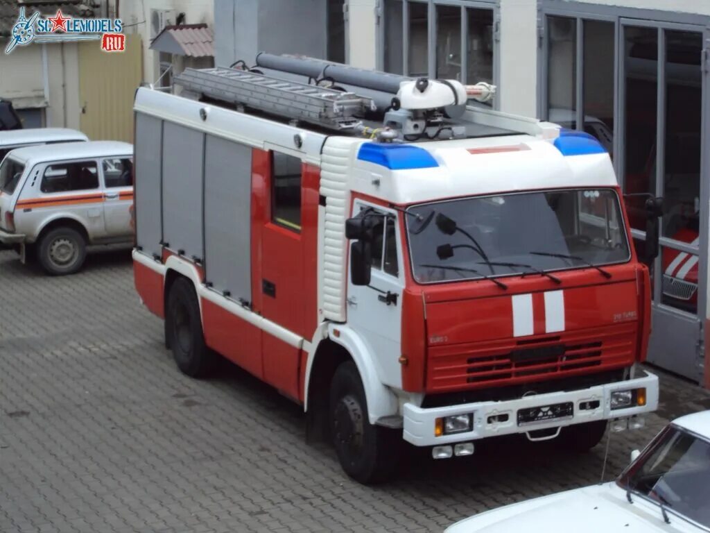 Ац 2 2 40 43253. Камаз ац-3.2-40. ац-3.2-40/4 камаз лафет. розенбауэр камаз ац 3,2 -40/4. ац-3.2-40/4 43253.