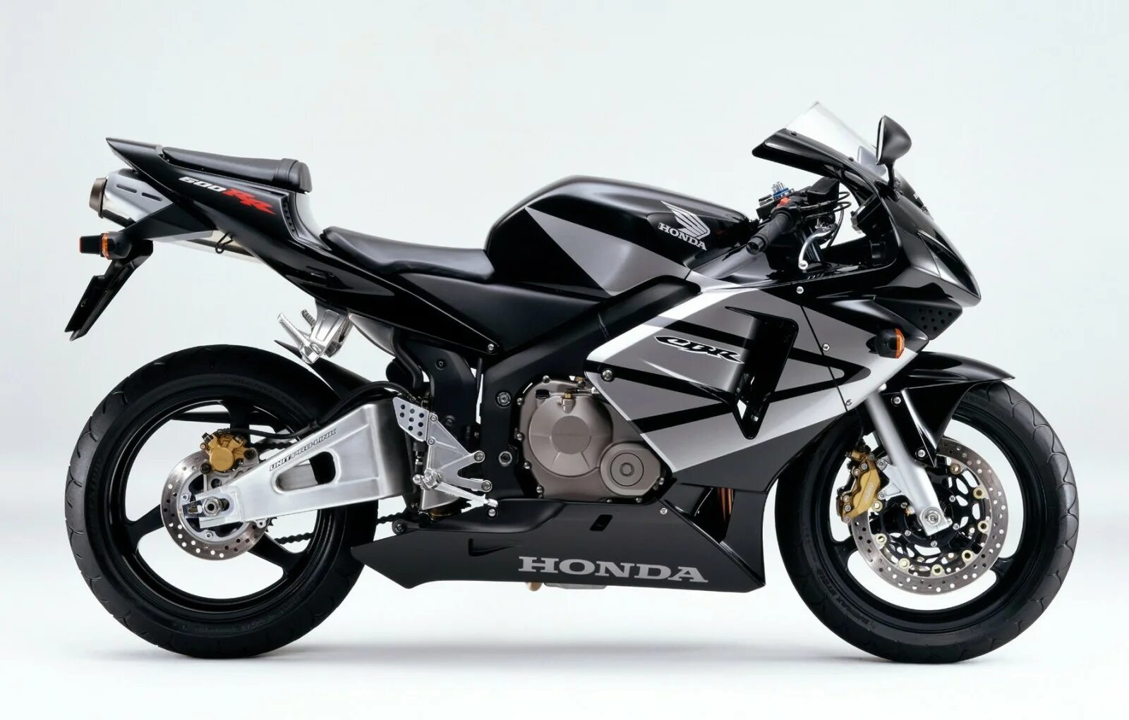 Мотоцикл honda rr. Honda cbr600rr. Мотоцикл Honda CBR 600. Мотоцикл Хонда CBR 600 RR. Honda cbr600rr 2003.
