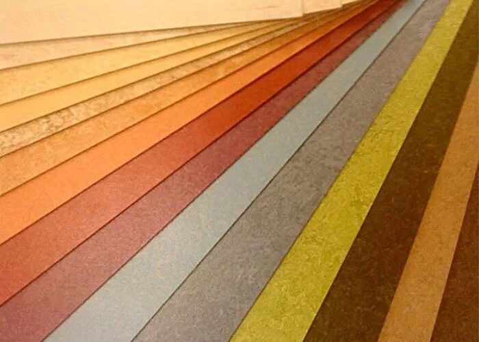 Платье нарядное на прямоугольную фигуру. Дсп лдсп мдф. Какой материал подойдет. Платье для фигуры перевернутый треугольник. Какой материал подойдет.