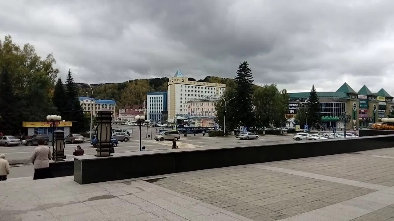 Алтайск часы. Горно-алтайск площадь. площадь ленина горно-алтайск. центральная площадь горно-алтайска. центральный сквер горно-алтайск.