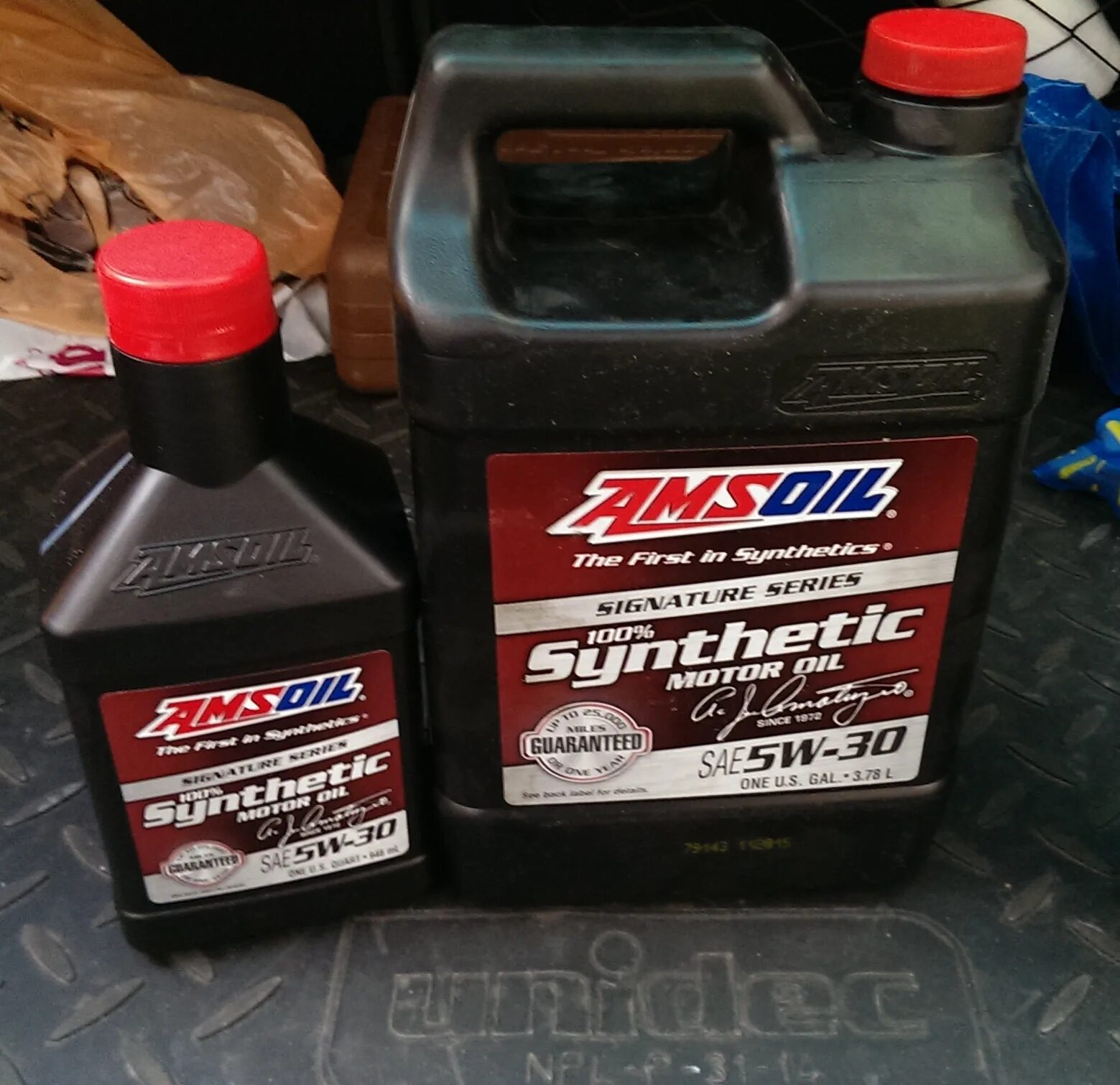 AMSOIL Signature Series Synthetic Motor Oil SAE 5w-30. AMSOIL Signature 5.40. АМСОИЛ 5в30. Масло AMSOIL FTH 2-1. Signature series synthetic