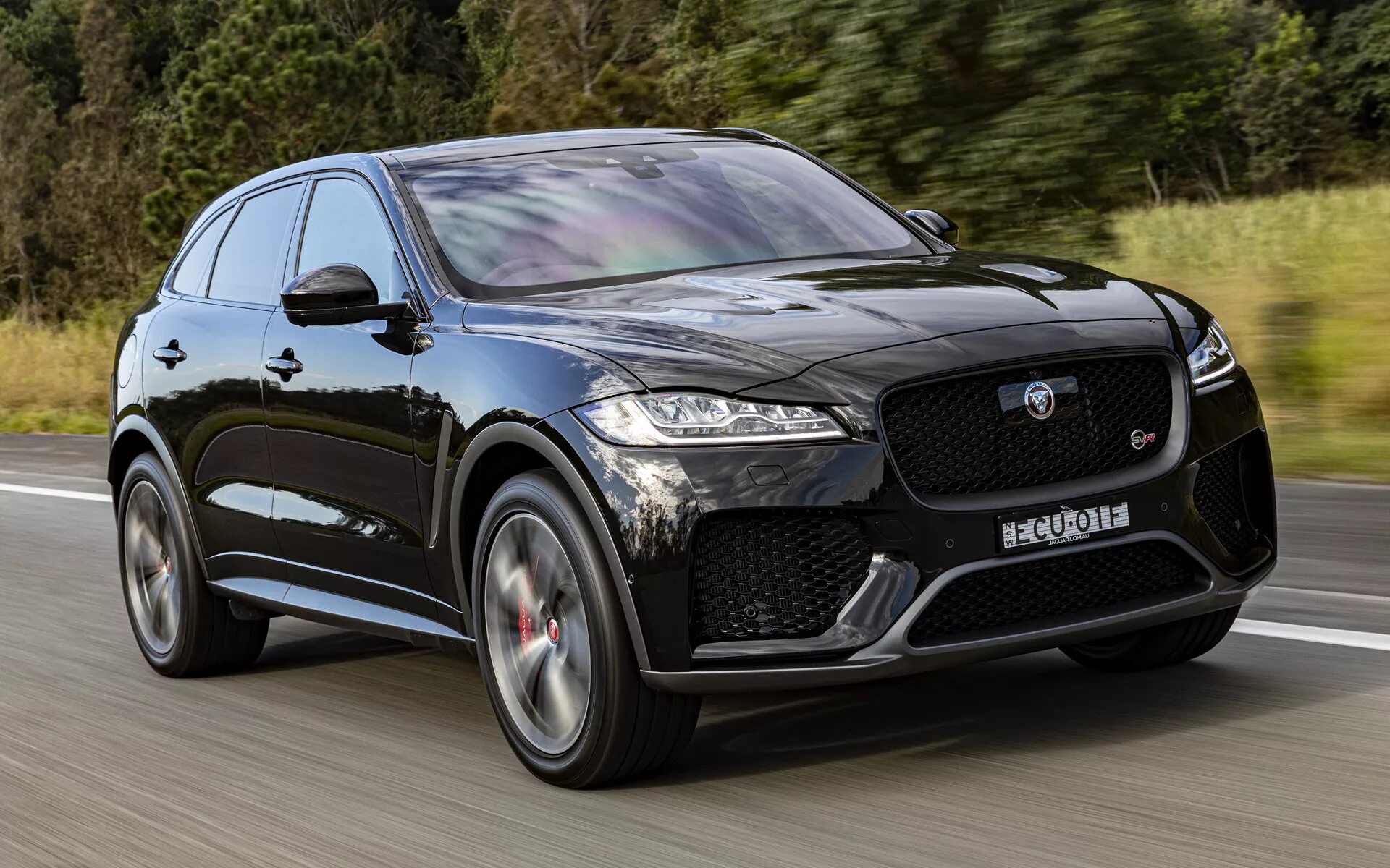 Ягуар фпейс. Ягуар кроссовер. Ягуар f pace 2019. Jaguar f-pace. Ягуар фпейс.