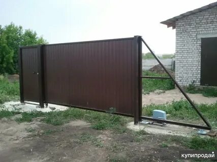Ворота рядом