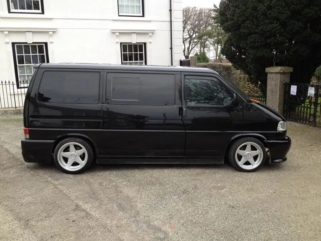 T4 6t3. Фольцваген транспортёр т4. T4 6t3. T4 6t3. Volkswagen transporter t6 внедорожный.