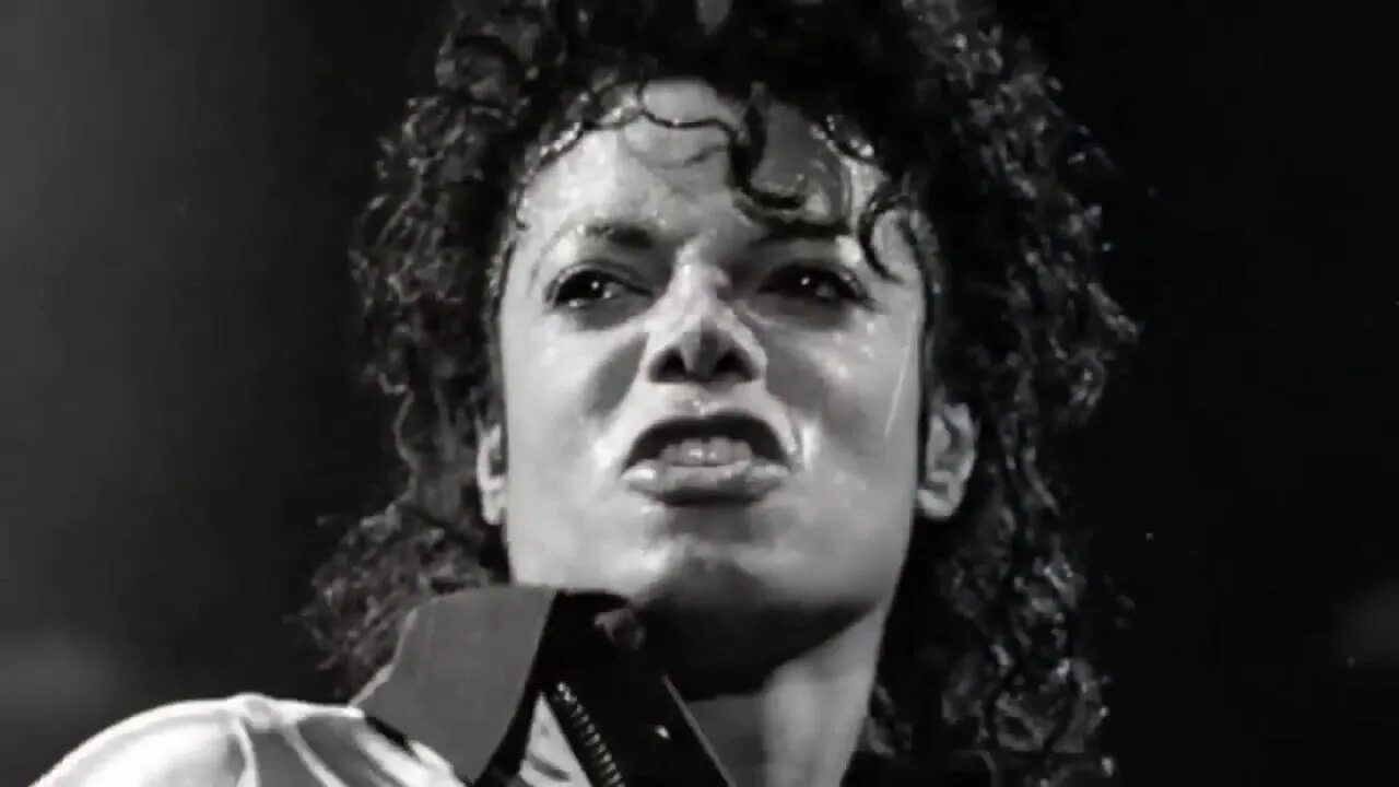 Michael jackson 2009. Tribute jackson. Michael jackson speed demon. Renegade танец. Комиксы про майкла джексона.