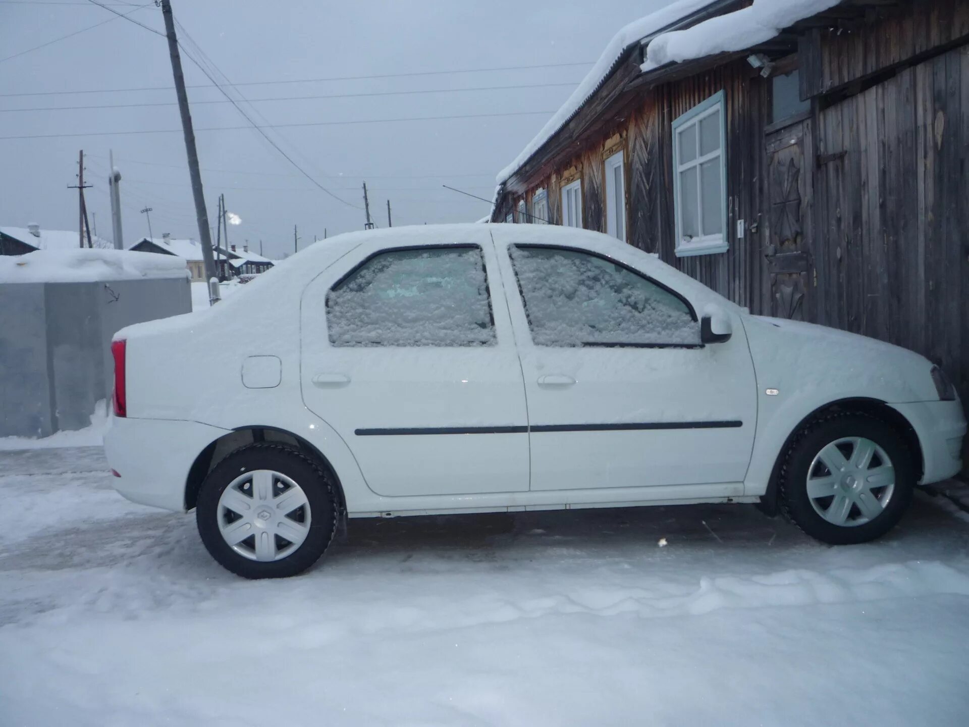 Логан драйв. Renault logan drive2. рено логан драйв2. люк на рено логан 1. старый логан drive2.