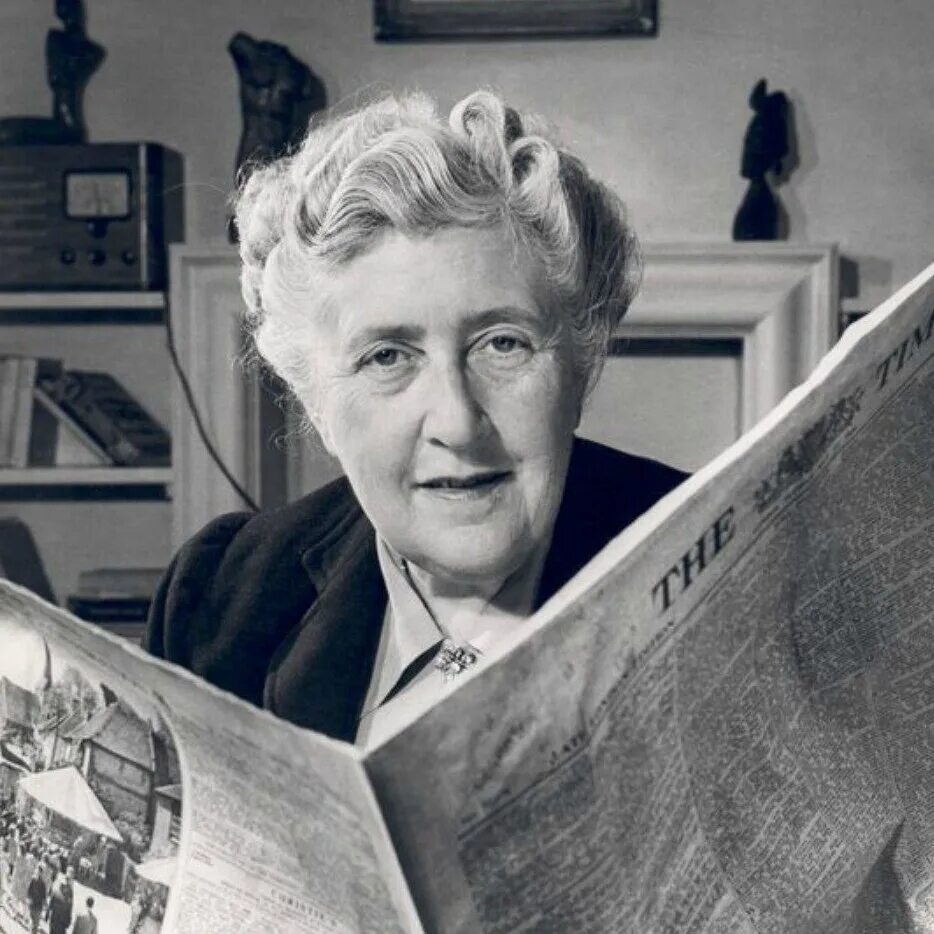 Ольга и наталья артёмовы курские поэты. Луиза жермена де сталь. Писательница сталь. Анн-луиз жермен де сталь-гольштейн,. Агата кристи королева детектива.