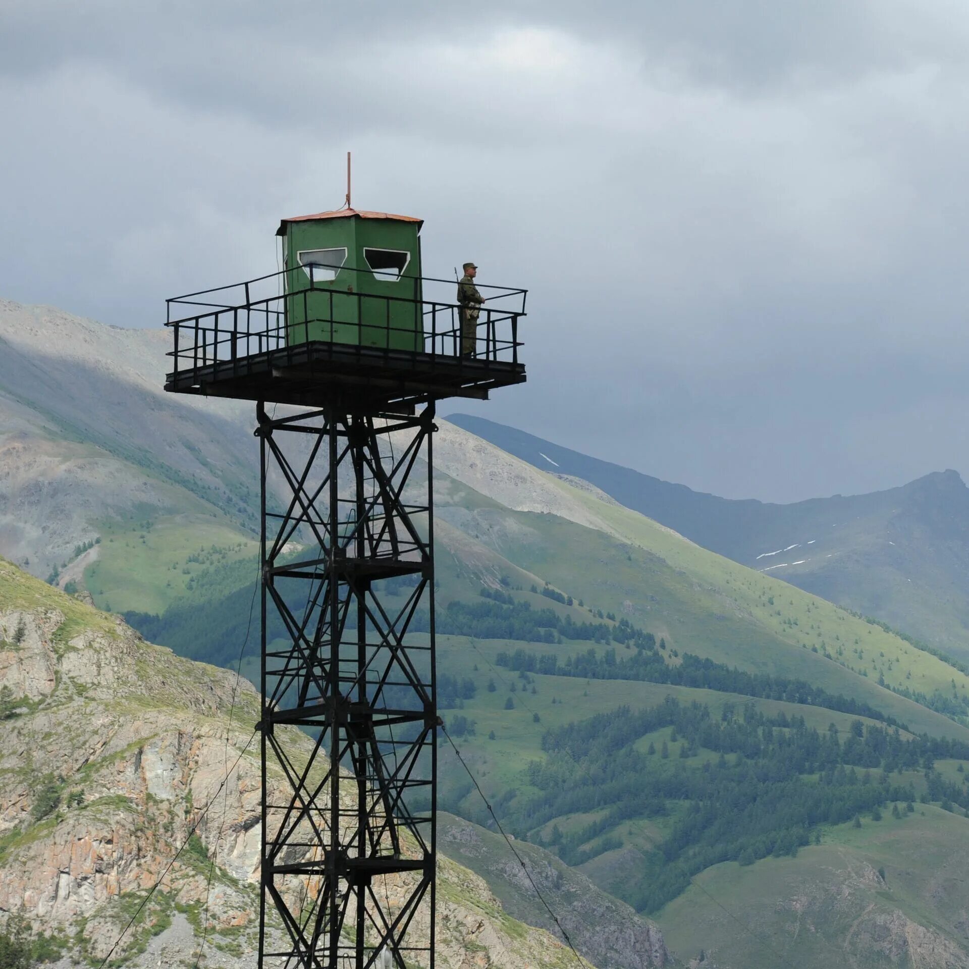 Застава майкапчагай пограничная. Городок граница. Сигнализационный комплекс с-175 контрольно следовая полоса. Гарнизон военный городок. Погар граница с украиной.