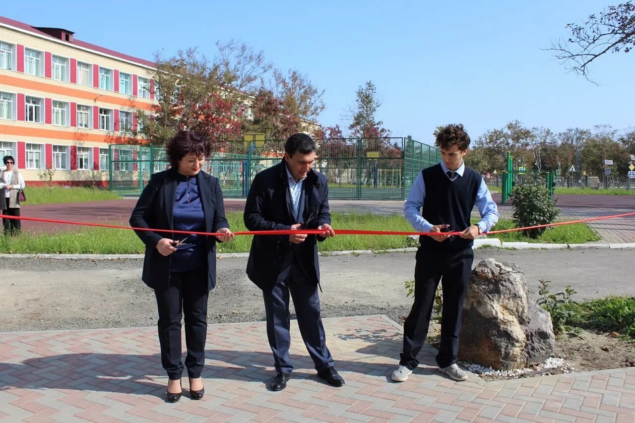 корсаков сахалинской области. школа 2 корсаков сахалин. корсаков сахалинской области. школа 6 корсаков. школа номер 4 город корсаков.