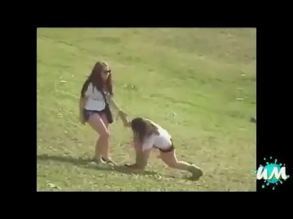 Снимаю на камеру пьяную подругу. Снимаю на камеру пьяную подругу. Снимаю на камеру пьяную подругу. Девушки частные пьяные. Девушка описалась в лифте.