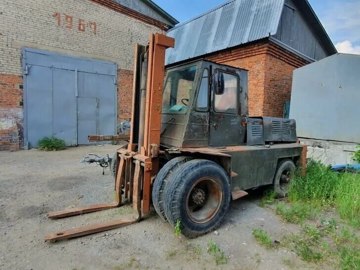 Вилочный погрузчик Львовский ап-4014. Львовский погрузчик 40810. Автопогрузчик ап-40810. Автопогрузчик ЛЗА ап-40814. Авто ру погрузчики