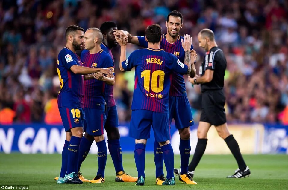 Barcelona full match. Barcelona full match. Barcelona full match. Золотая рыбка барселона. Реал мадрид барселона.