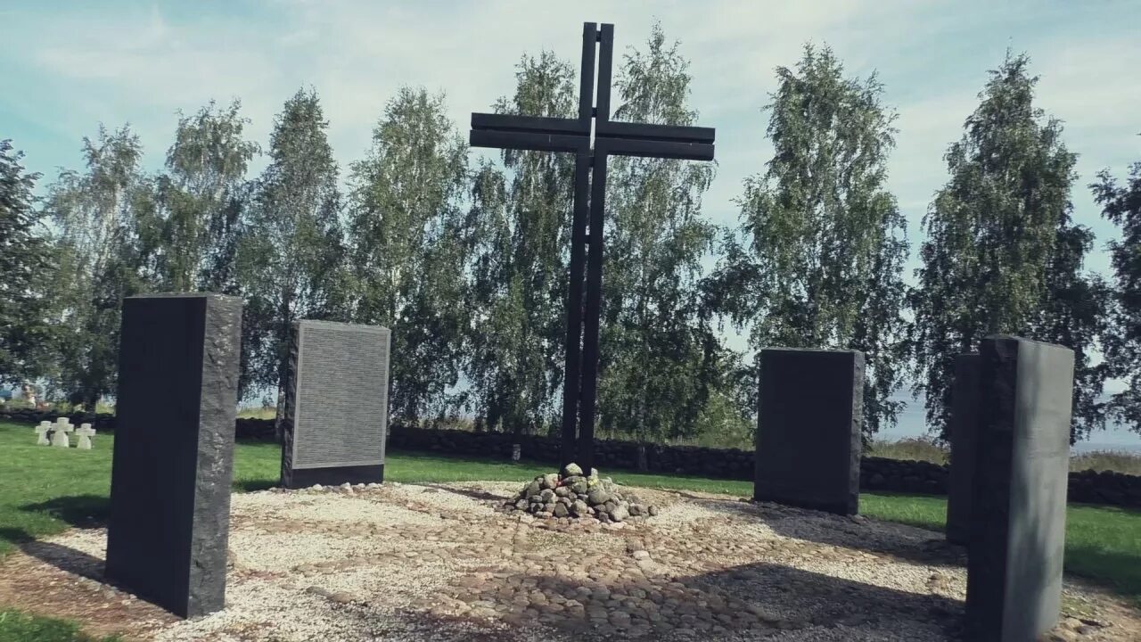 Городское кладбище крестцы. Немецкое мемориальное кладбище в поповке лен. Кладбище новгородская область. Братское кладбище бокситогорск. , старорусский р-н, д.