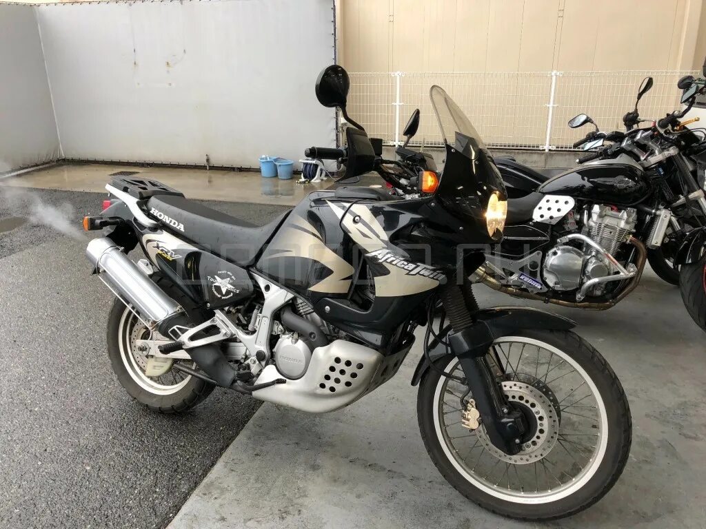 Honda Africa Twin 750. Honda XRV 750 Africa Twin. XRV 750 Africa Twin. Honda Africa Twin XRV.