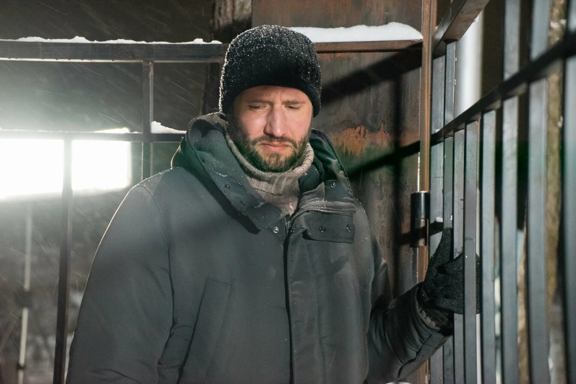 сторож новосибирск. сторож вахтер. кепи росгвардия фгпу охрана. пропускной режим охрана. контролер охранник.