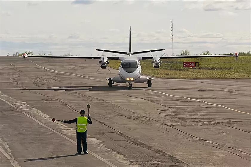 Аэропорт инта. Аэропорт Инта ВПП. Аэродром Троицко-Печорск. Аэропорт Печора ВПП. Аэропорт Ербогачен Взлетная полоса.