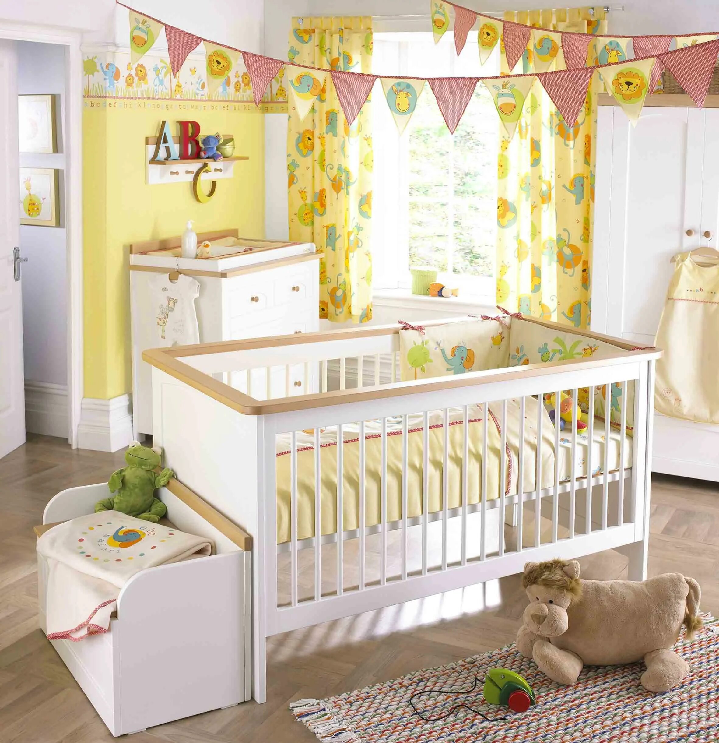 Baby bedroom. Комната для малыша. Комната для новорожденных. Детская комната для новорожденных. Спальня для младенца.