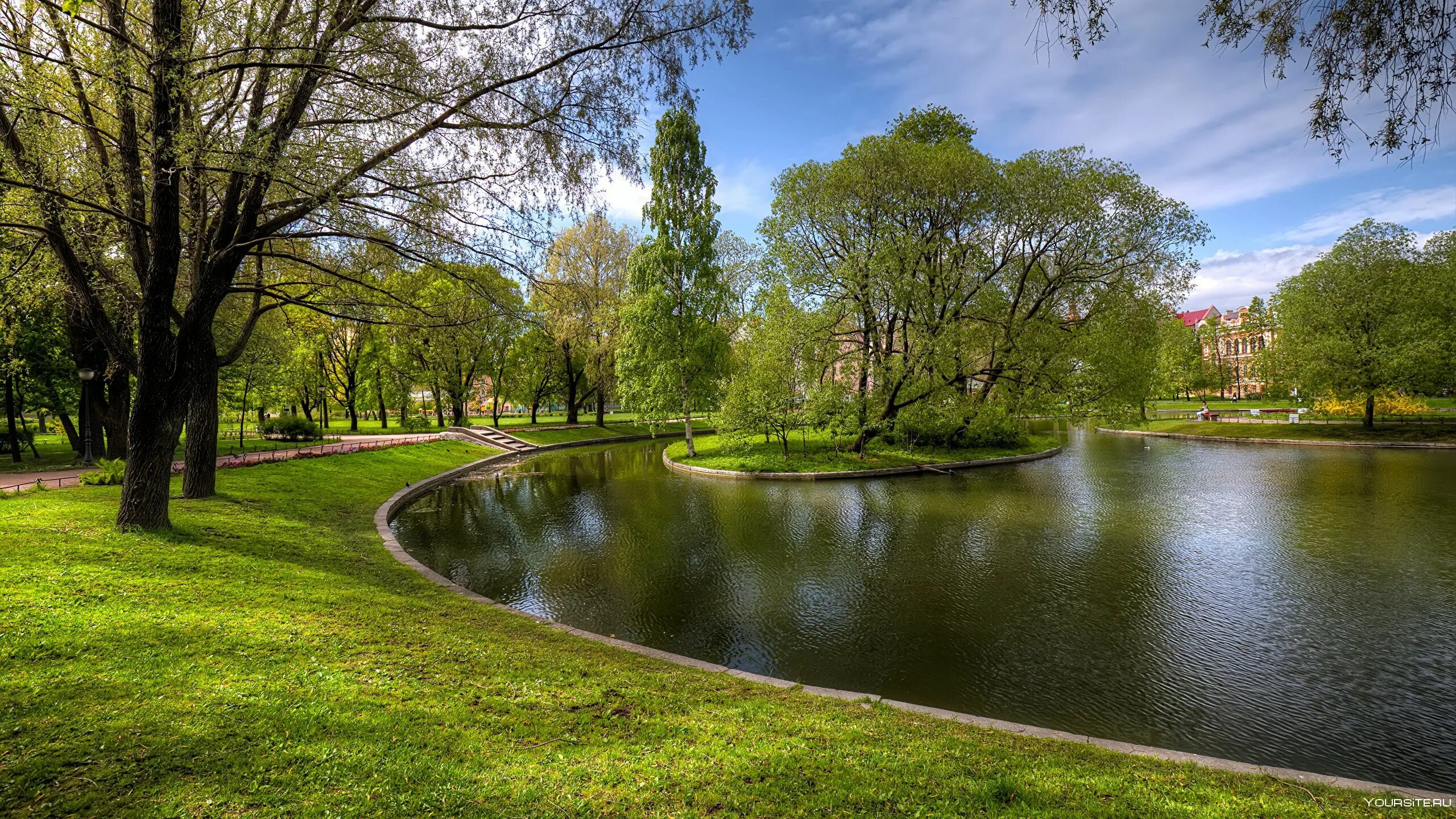 Park in. Парк Санкт-Петербург. Крестовский остров Санкт-Петербург парк. Чистые пруды парк. Изар Мюнхен парк пруд.