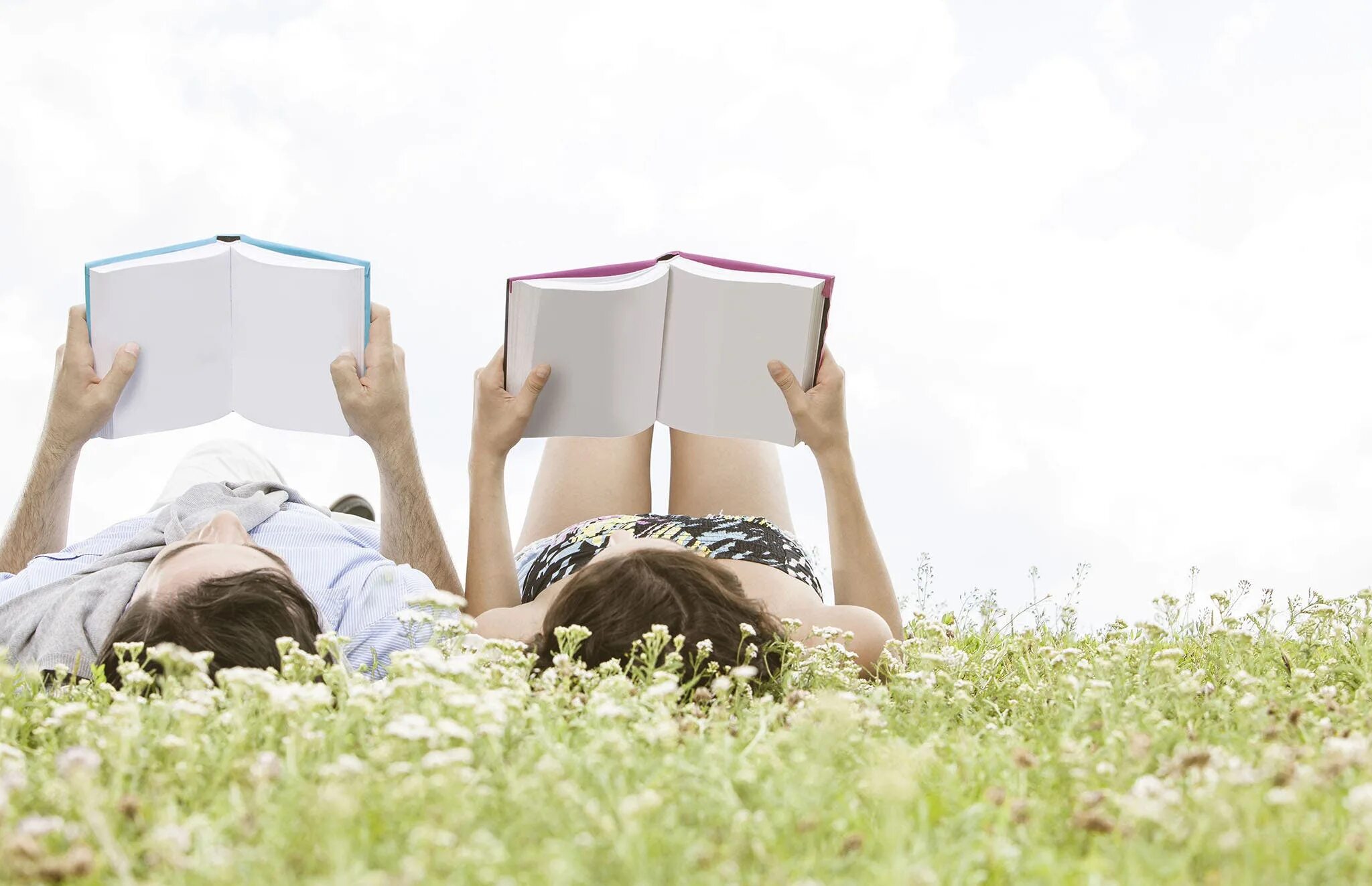 Reading book 2. Мужчина с книгой. Reading book 2. Reading book 2. Женщина чтение книги.