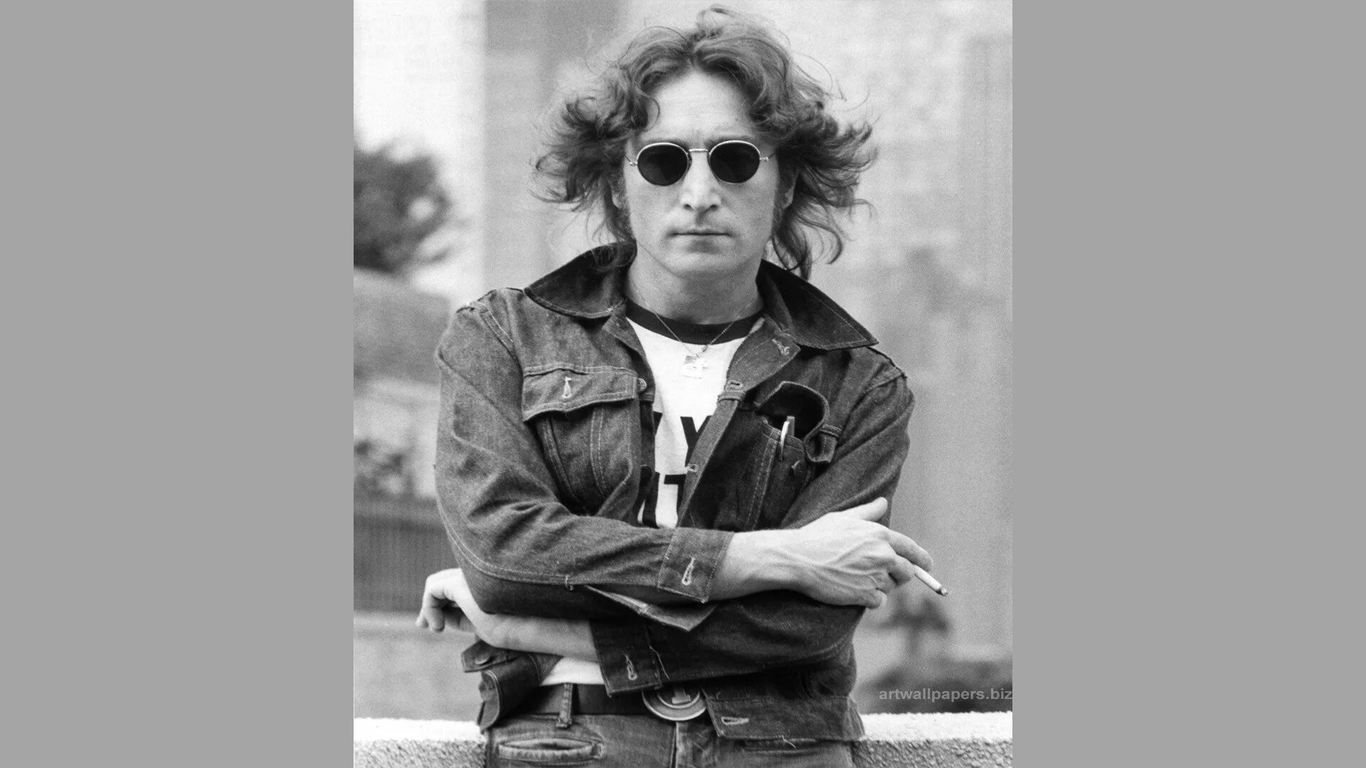Джон леннон фото. Джон леннон во весь рост. John lennon рост. John lennon рост. Леннон винн.