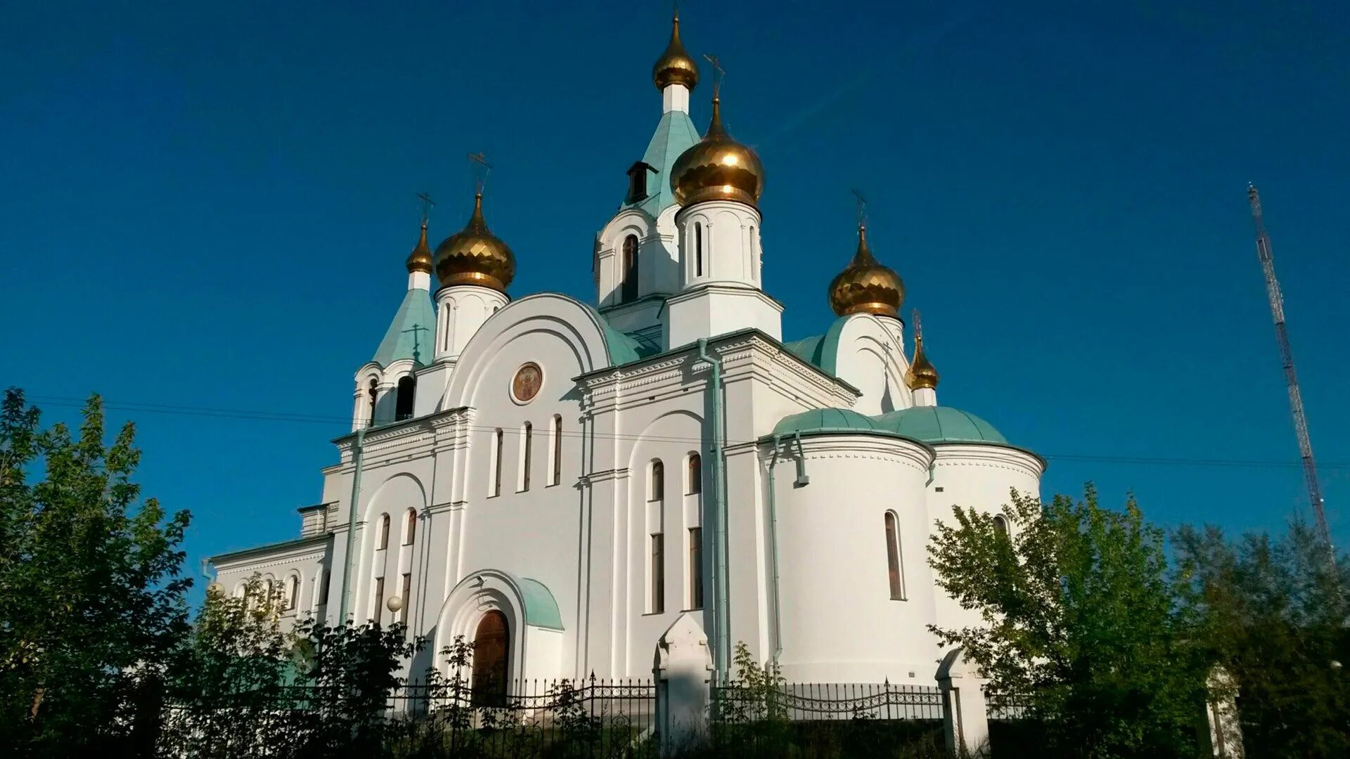 Храм Святой Троицы Ангарск. Город Ангарск святоитский храм. Ангарск свято троицкий