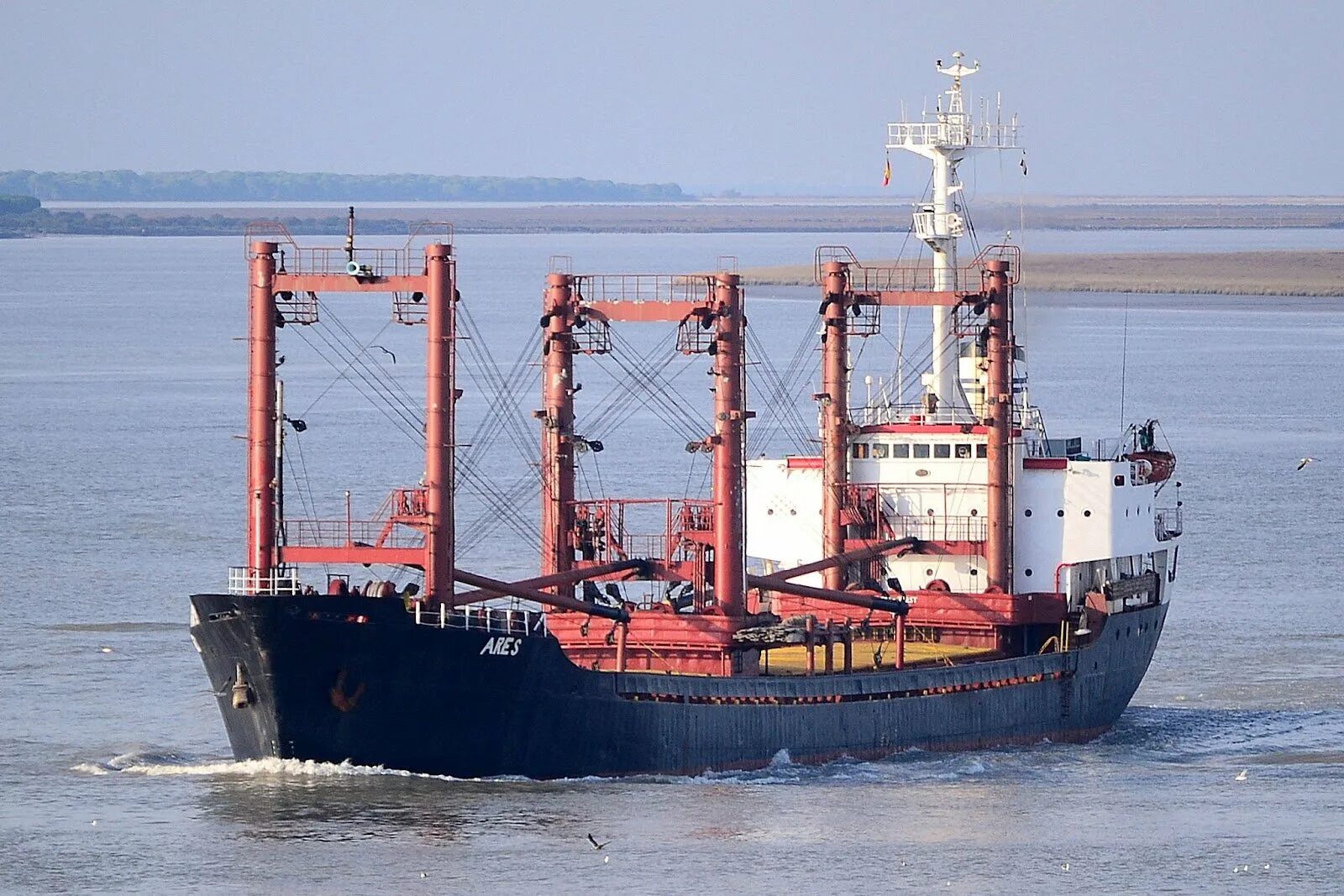 Дженерал карго. General cargo судно. суда типа general cargo. general cargo тип судна. траулер – дженерал карго 30м.