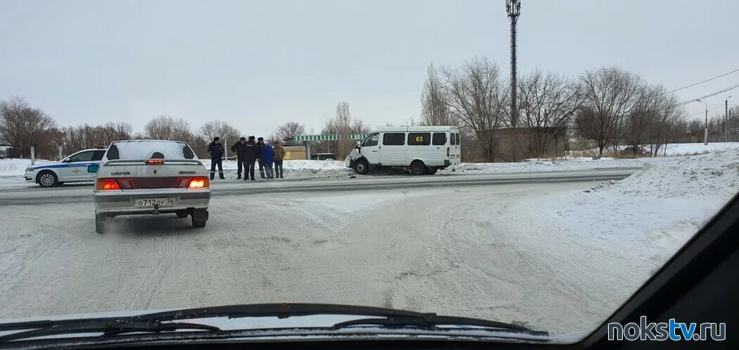 Дтп 11.01. Новотроицк дтп парковая площадь. дтп в новотроицке сегодня. дтп в ангарске 1.11.22 такси и автобус роснефть.